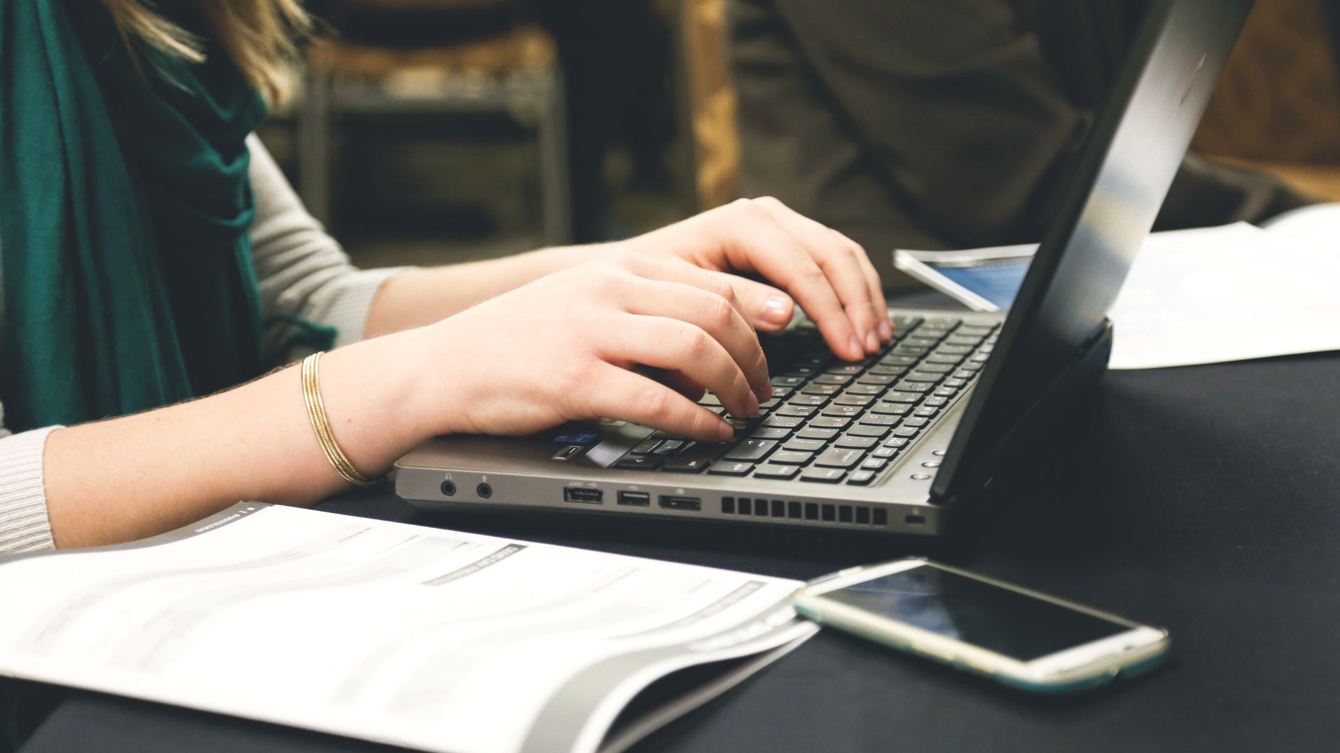 Free Content Writing Course for Beginners – सीखो Zero से Hero बनना (Hindi में)