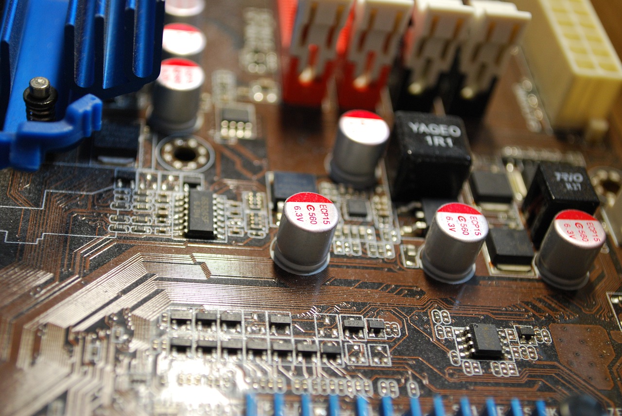 MOSFET / मॉस्फेट Motherboard में किस प्रकार काम करते हैं?